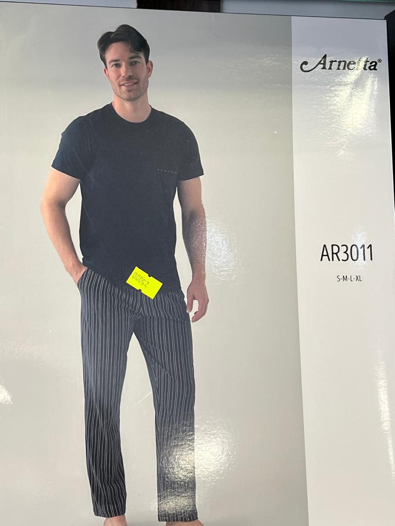 Pyjama homme T-shirt + pantalon — Arnetta