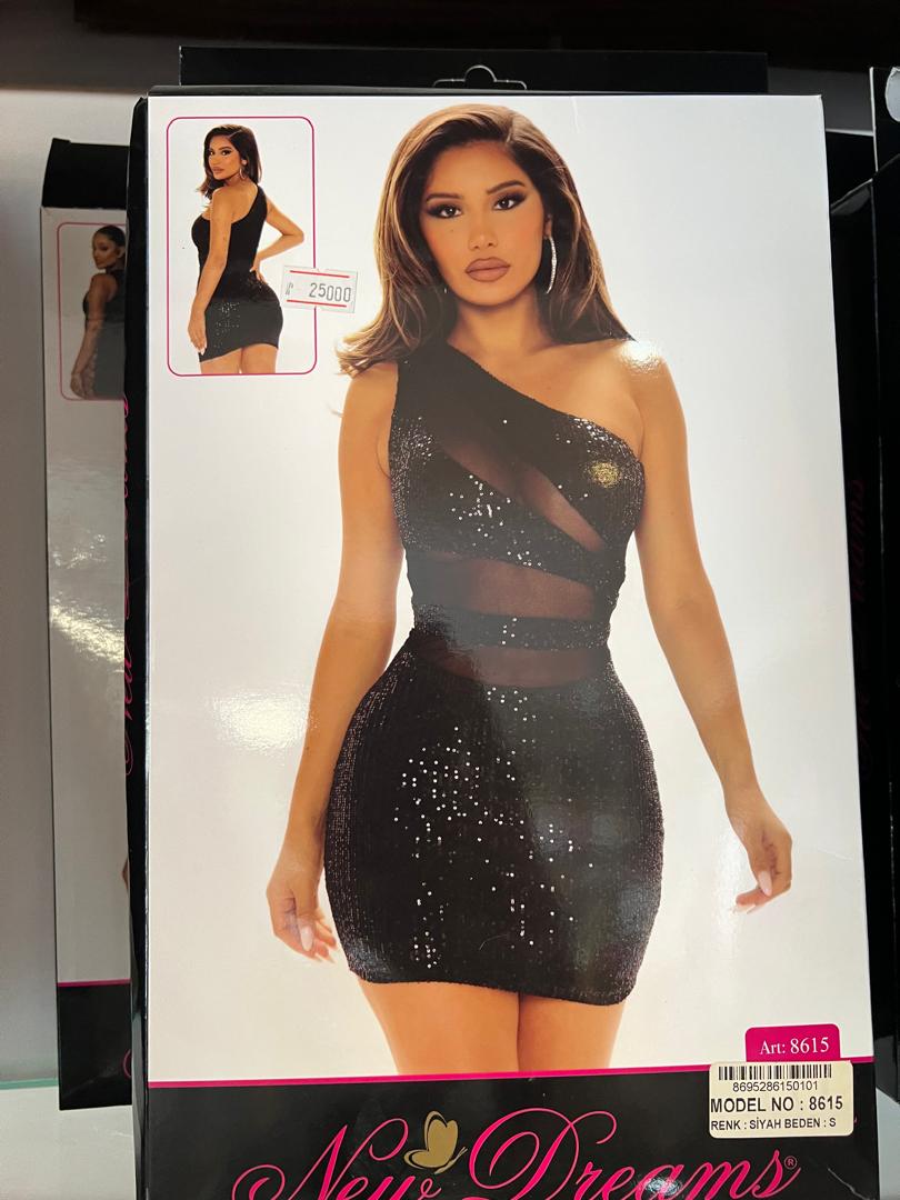 Robe asymétrique — New Dreams
